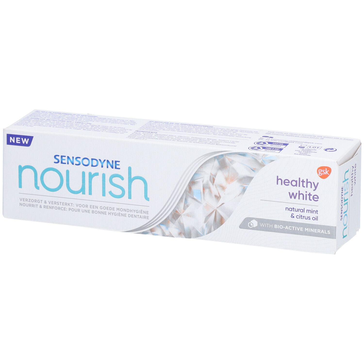 Emballage de dentifrice Sensodyne Nourish Healthy White. Boîte blanche avec texte bleu et vert. Logos "NEW" et "gsK".