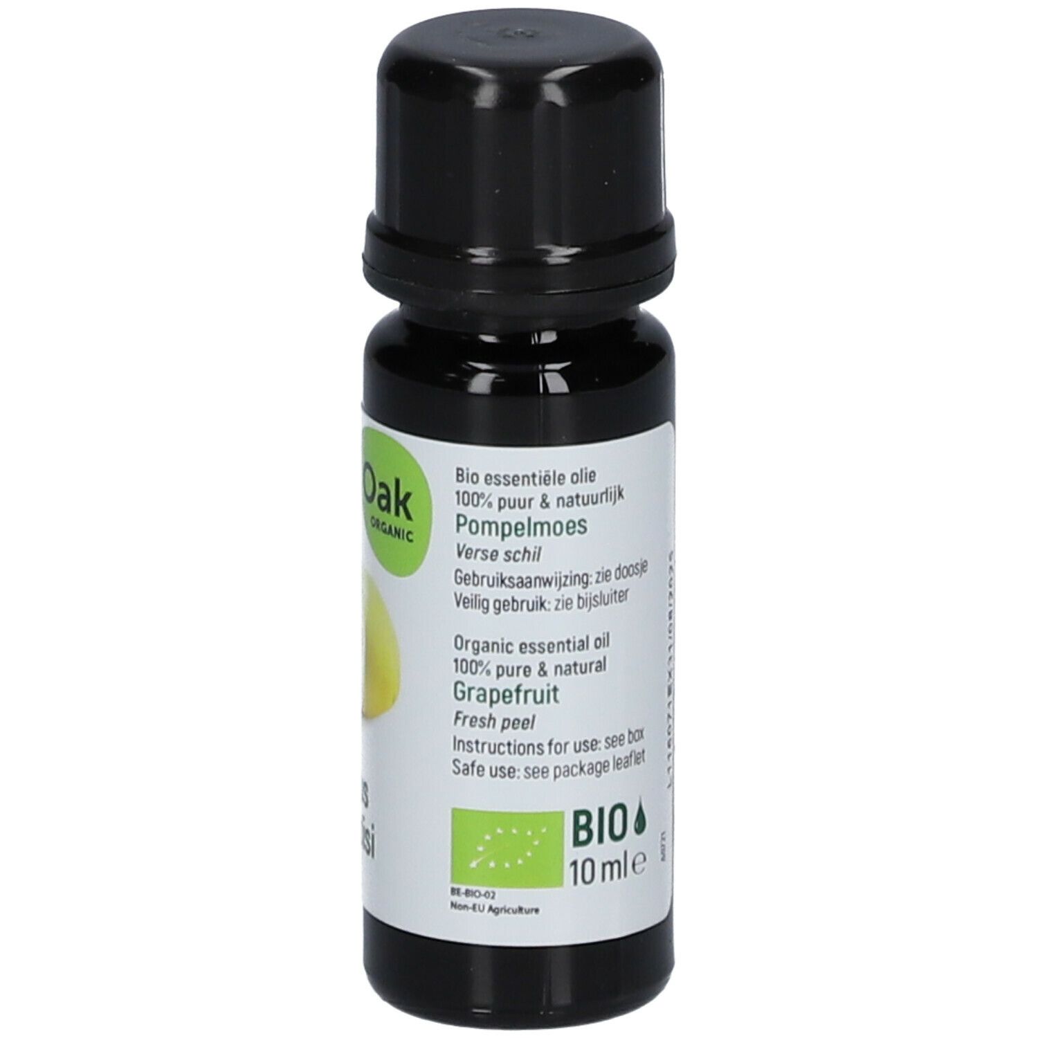 Flacon en verre brun avec bouchon noir. Étiquette avec texte multilingue. Label bio. Nom du produit : Pomelmoes.
