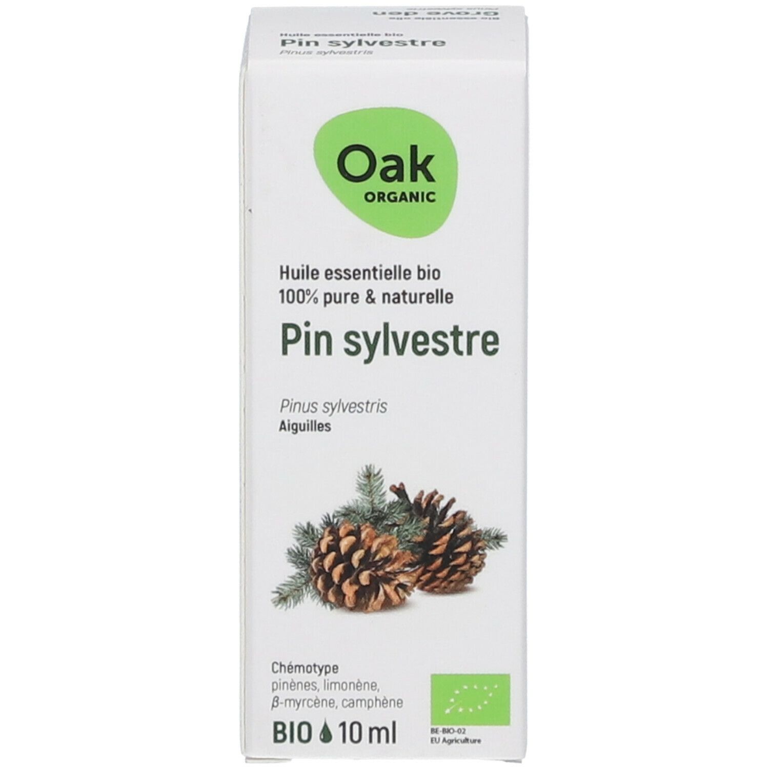 Kartonnen verpakking met tekst: Pin sylvestre, bio-keurmerk en 10 ml. Illustratie van dennenappels.