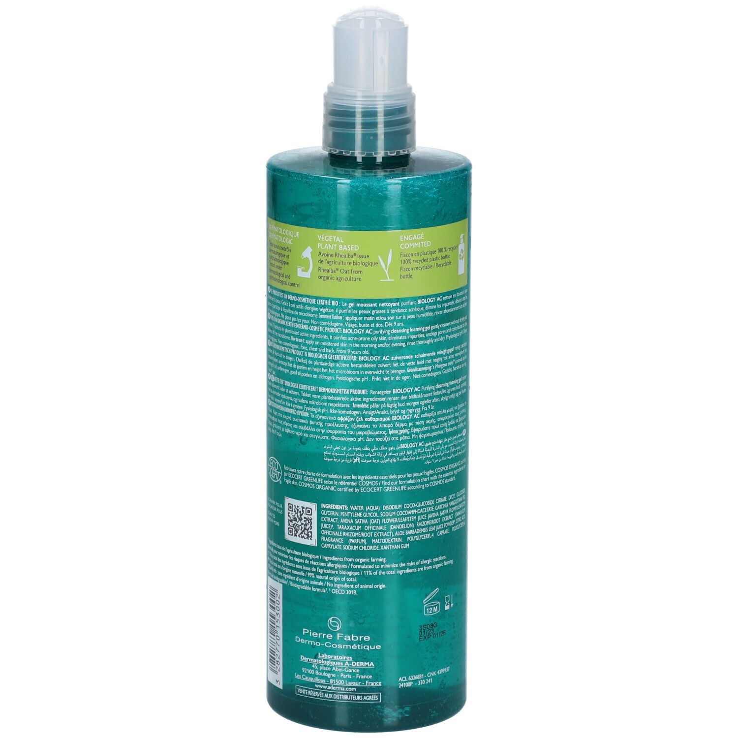 Rückseite der A-Derma Biology AC Flasche. Text und Informationen zum Produkt. Grüner Hintergrund, transparenter Behälter mit Pumpkopf.