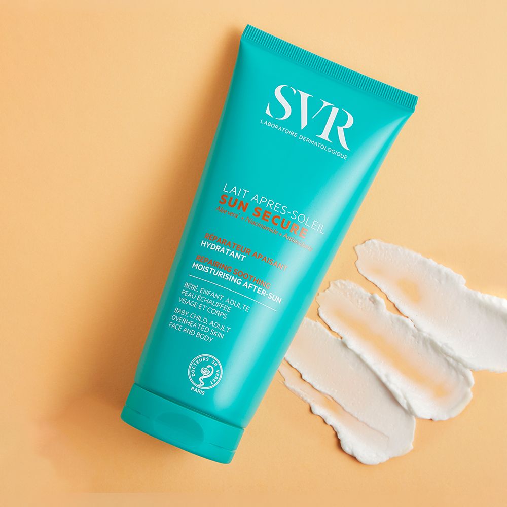 Tube turquoise sur fond jaune, avec texte blanc. "SVR" et "SUN SECURE" visibles.