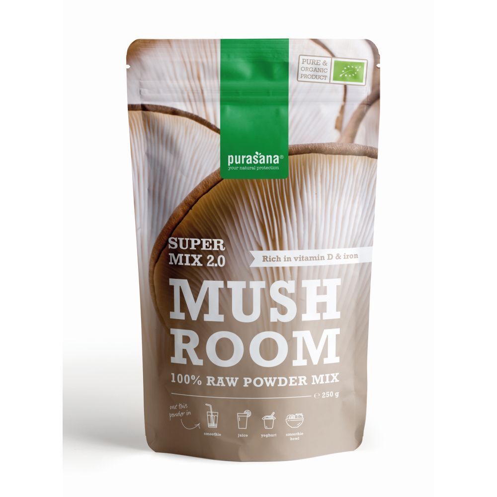 Sachet de poudre « Mushroom ». Inscriptions : « purasana », « Super Mix 2.0 », « 100% Raw Powder Mix ». Avec label bio.