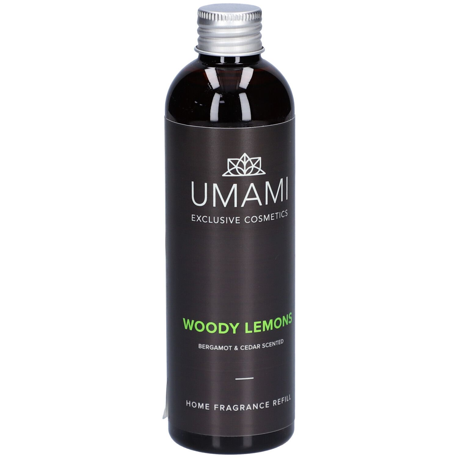 Braune Glasflasche mit silbernem Deckel. Schwarzes Etikett mit weißem Logo und Text: Woody Lemons, Home Fragrance Refill.