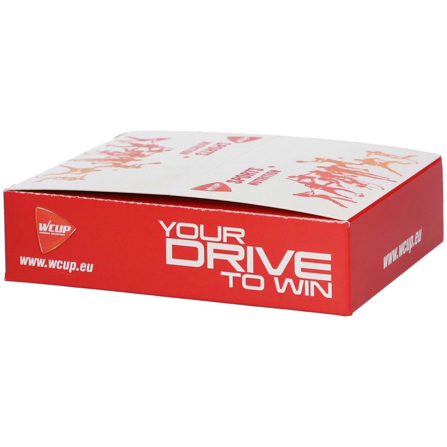 Rode WCUP-doos met opschrift YOUR DRIVE TO WIN en logo. Bovenop: SPORTS NUTRITION en afbeelding van atleten. www.wcup.eu.