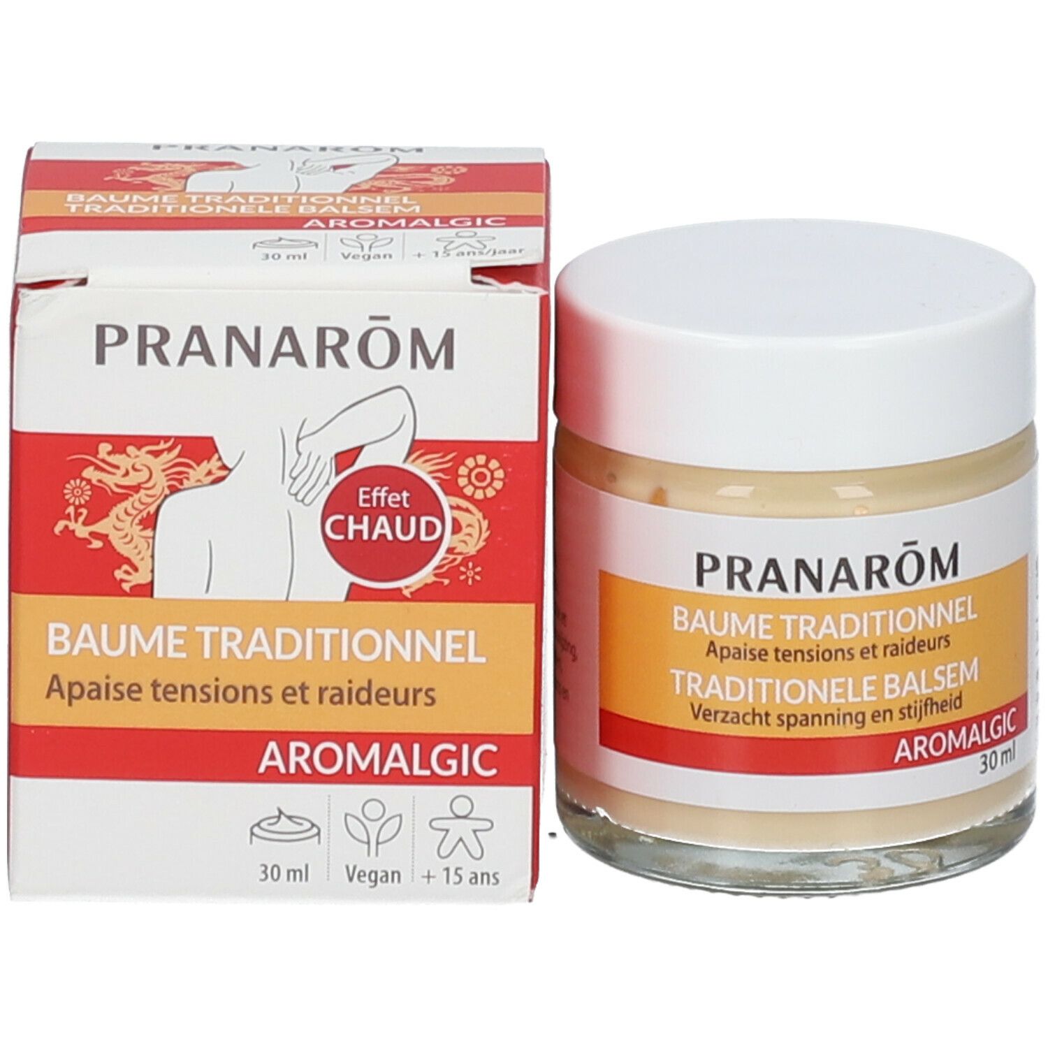 Pot en verre avec couvercle blanc et boîte. Étiquette et boîte avec informations sur le produit. Substance crème visible.