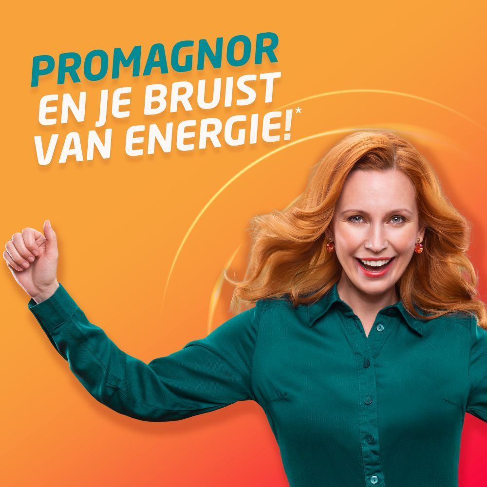 Vrouw met opgeheven armen. Achtergrond: oranje wervelingen. Tekst: Promagnor en je bruist van energie!