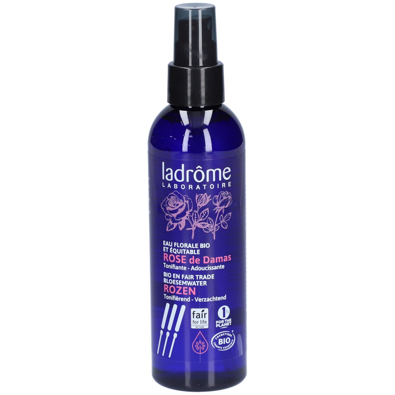 Blauwe fles met verstuiver. Opschrift: Ladrôme Laboratoire, Eau de Rose de Damas, Bio. Fair for Life-label.