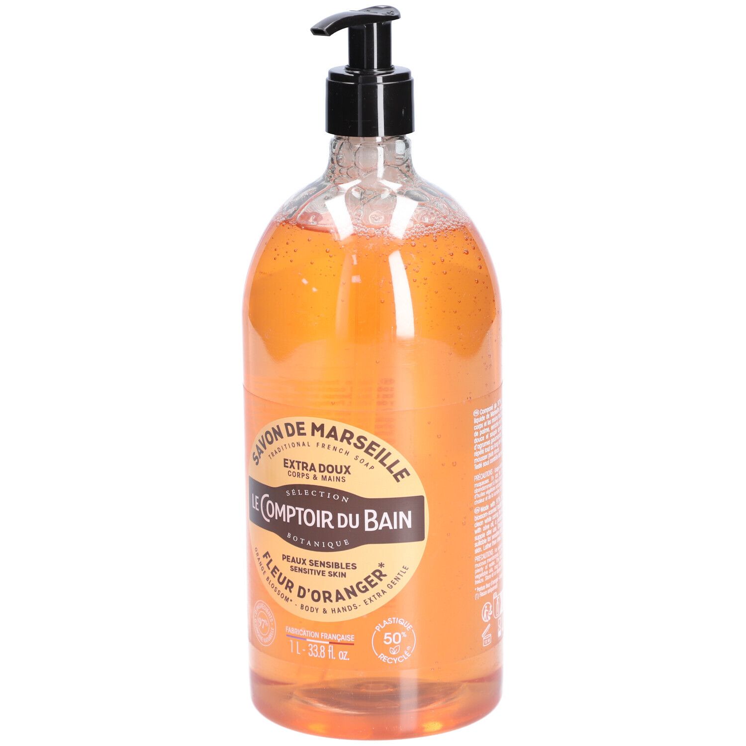 Flasche mit Flüssigseife. Aufschrift: Savon de Marseille, Le Comptoir du Bain, Fleur d'Oranger. Mit Dosierpumpe.