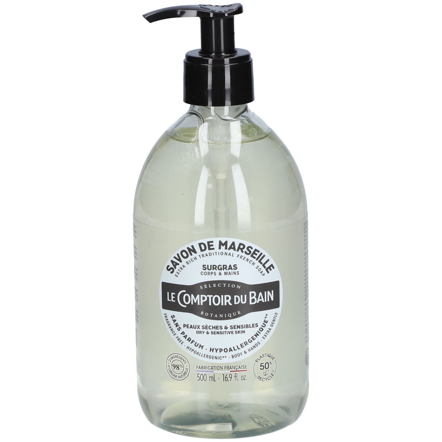 Transparente Flasche mit schwarzem Pumpspender. Enthält flüssige Marseiller Seife für Körper und Hände.