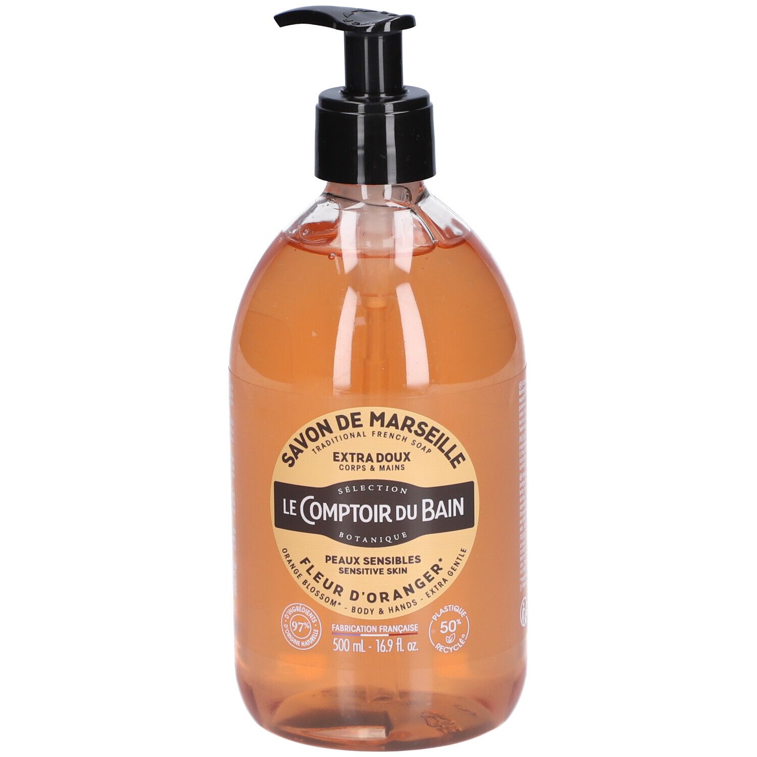 Flasche mit Flüssigseife. Schwarzer Pumpkopf. Etikett mit Text: Savon de Marseille, Fleur d'Oranger.