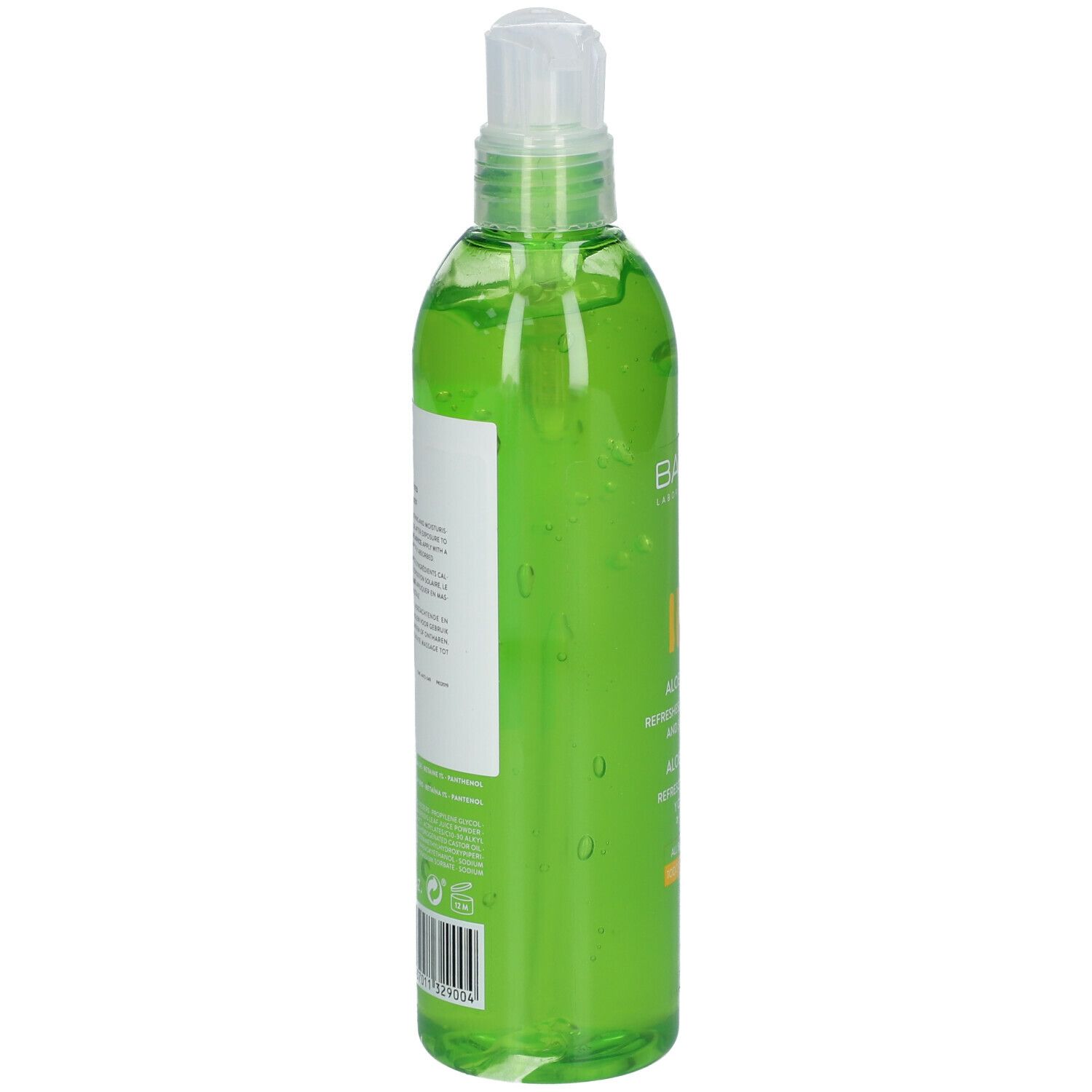 Grüne Flasche mit Spender. Aufkleber mit Text und Barcode. BABE Laboratorios Aloe Vera Gel. Transparente Flüssigkeit.