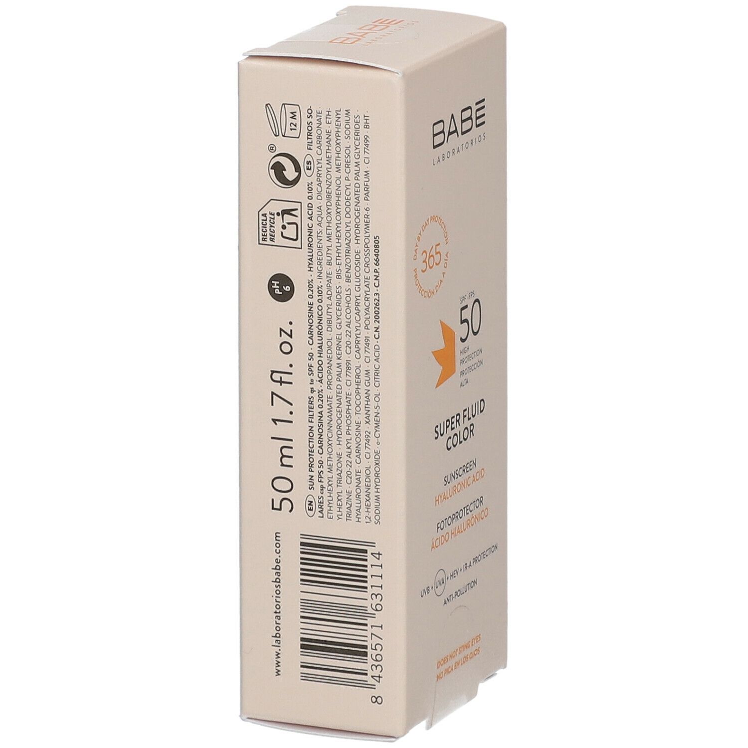Boîte beige. Inscriptions: BABÉ Laboratorios, Super Fluid Color, SPF 50. Contient de l'acide hyaluronique. 50 ml.