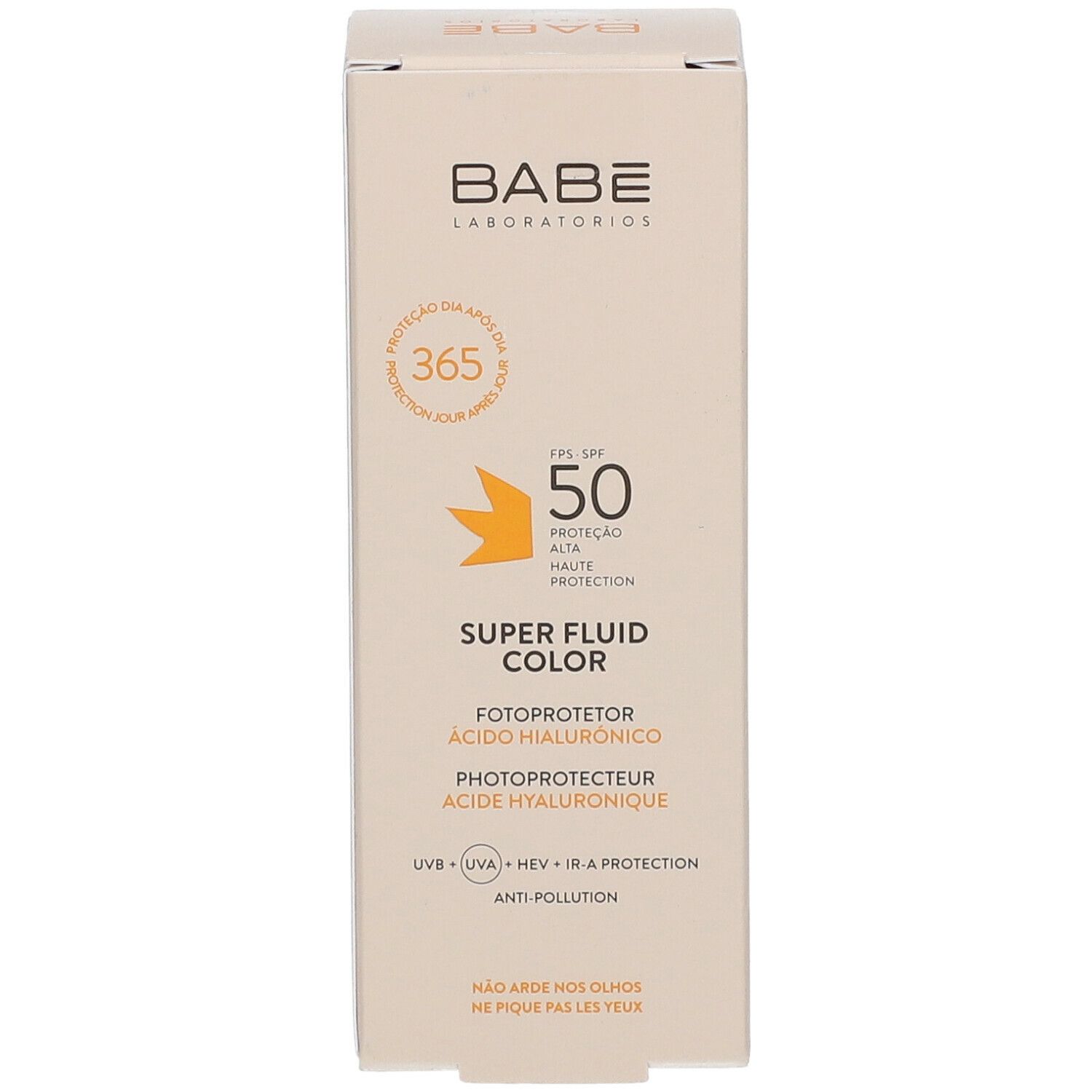 Boîte beige. Inscriptions: BABÉ Laboratorios, Super Fluid Color, SPF 50. Contient de l'acide hyaluronique. 50 ml.