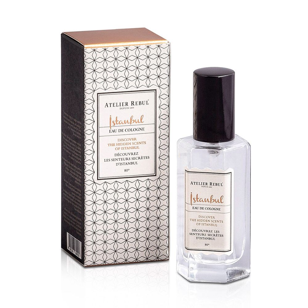 ATELIER REBUL® Istanbul Eau de Cologne. Fles met zwarte dop en verpakking. Opschrift: Istanbul, Eau de Cologne.