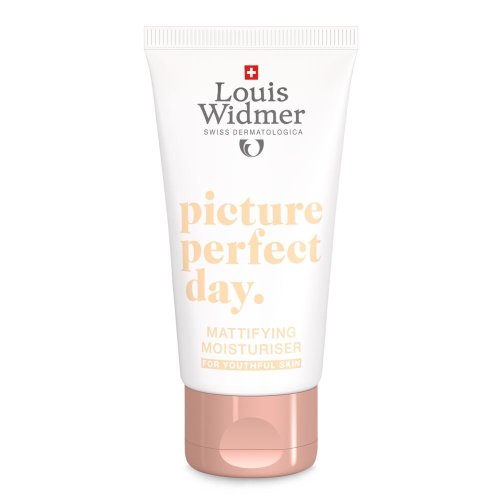 Crèmetube met productnaam en logo. Witte tube met roze dop. Tekst: picture perfect day. Mattifying Moisturiser.