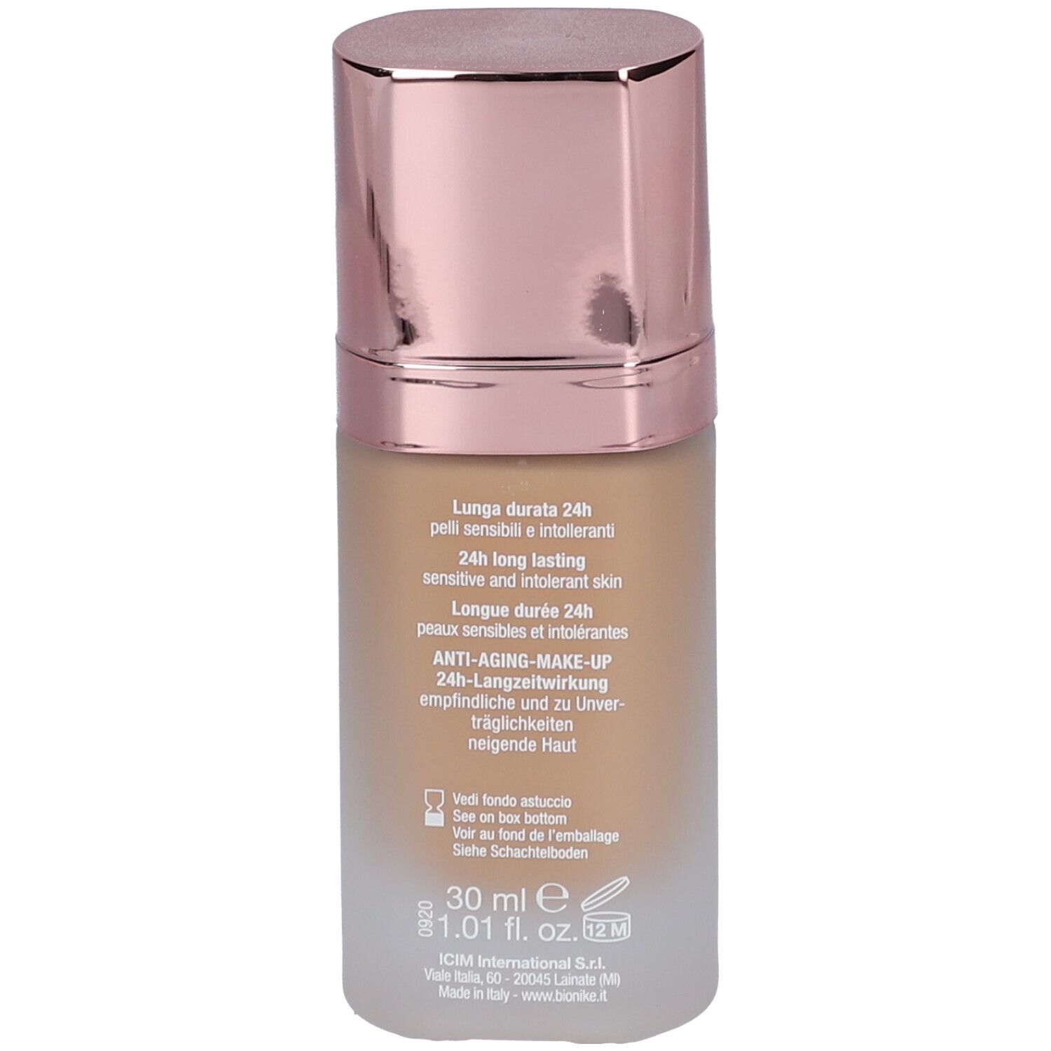 Rückseite der BioNike DEFENCE COLOR Lifting Foundation Flasche. Text in mehreren Sprachen. Volumen: 30 ml.
