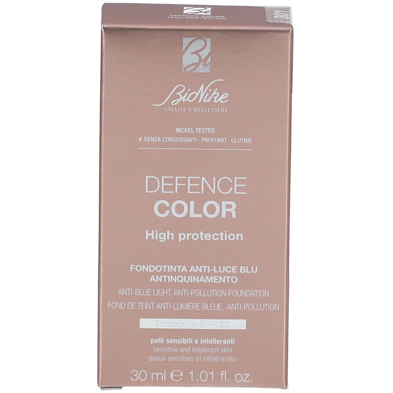 Verpackung der BioNike DEFENCE COLOR Foundation. Text: DEFENCE COLOR, High protection, Anti-Blue Light, Anti-Pollution Foundation. 30 ml.