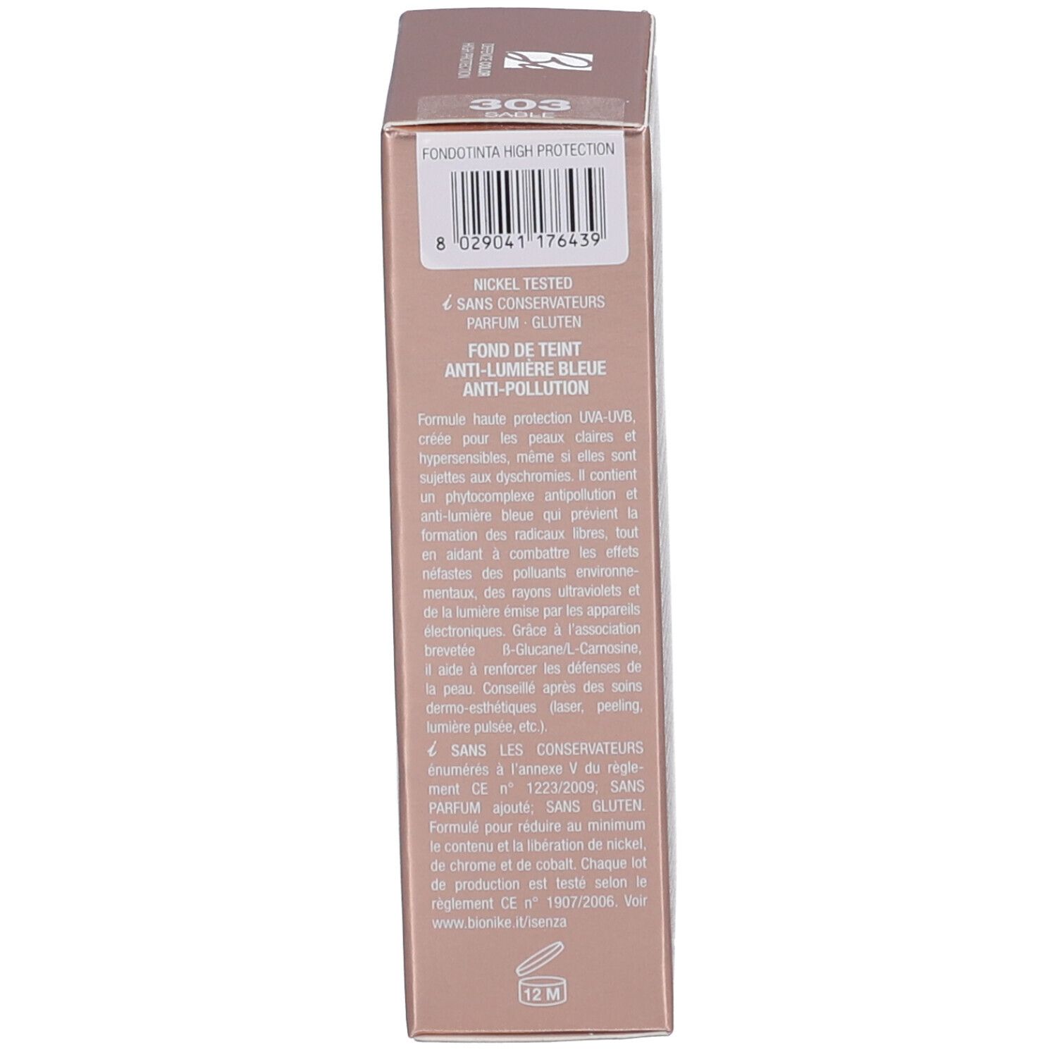 Seite der Verpackung. Text: Fondotinta anti-luce blu anti-inquinamento. 303. 12M. Marke: BioNike.
