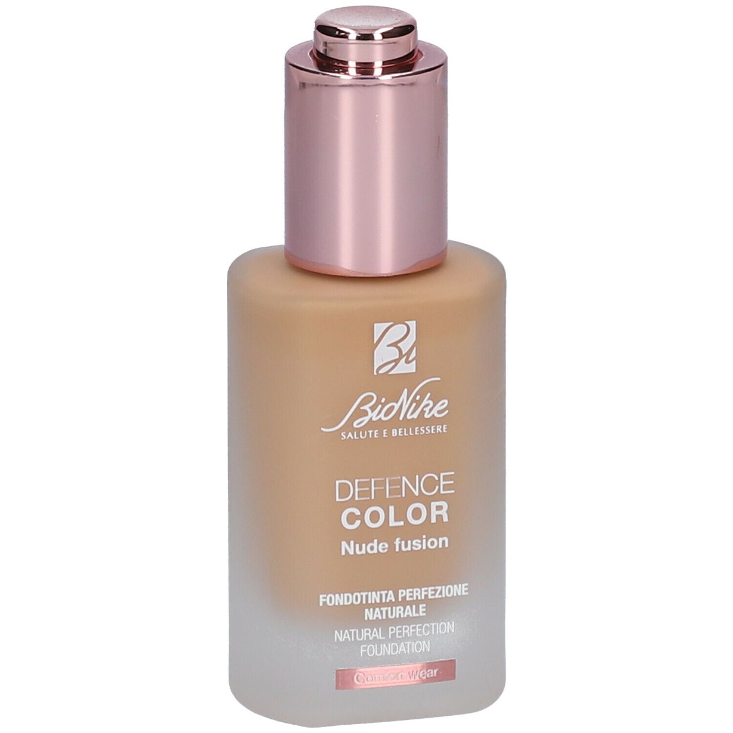 Foundationflesje. Roze dop en applicator. Opschrift: DEFENCE COLOR Nude fusion.