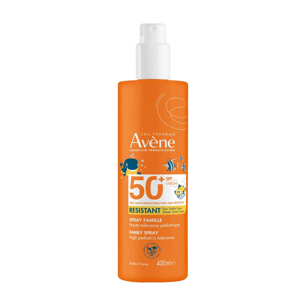 Oranje sprayfles met witte dop. Tekst: Avène, 50+ SPF, Spray Famille, 400ml.