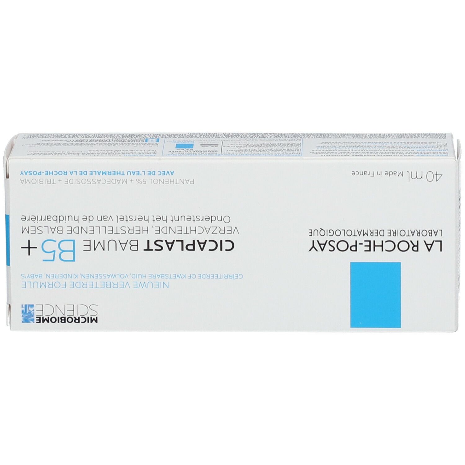 Doos met blauwe accenten. Tekst: La Roche-Posay, Cicaplast Baume B5+. Productnaam en merk zichtbaar.