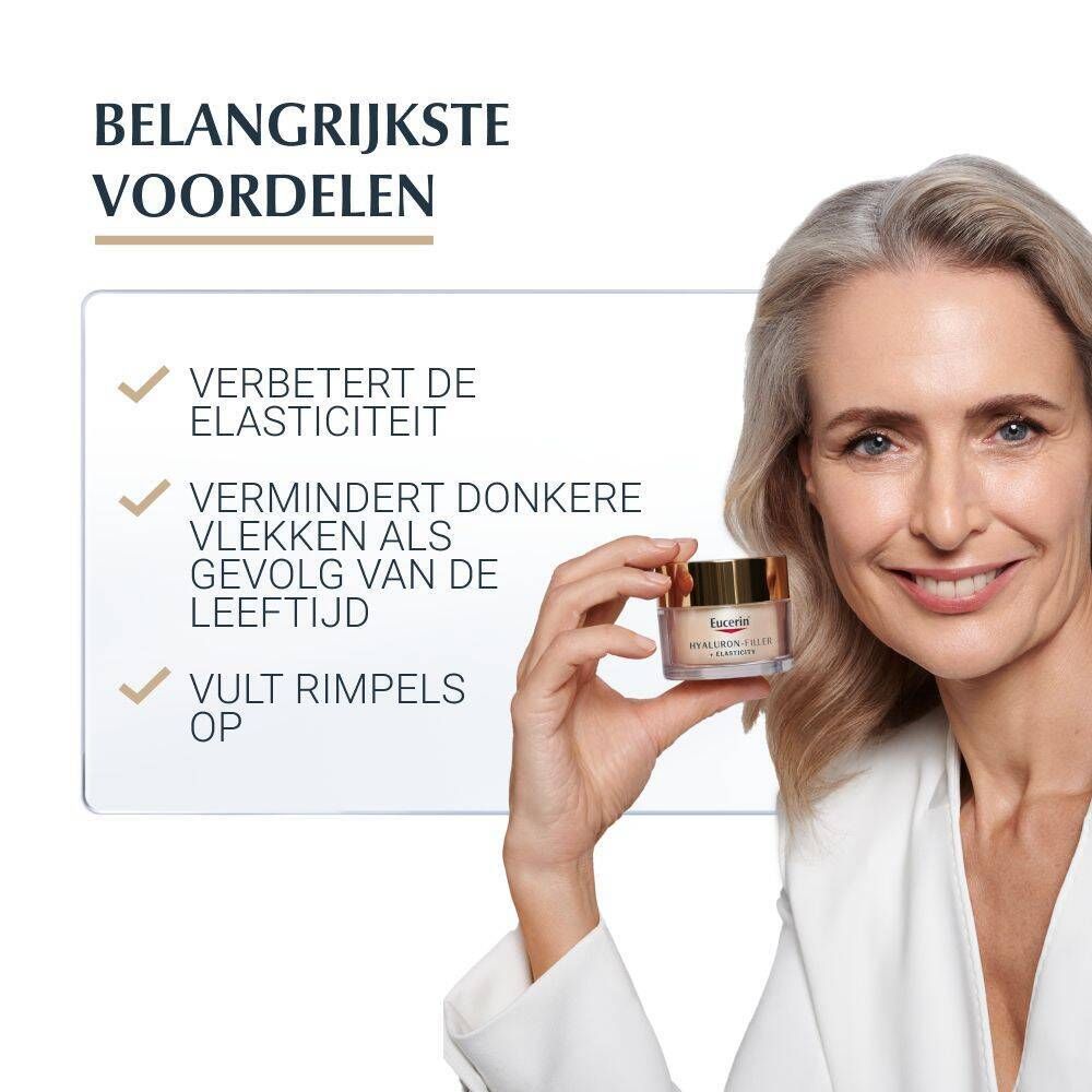 Vrouw houdt crèmepot vast. Tekst: Verbetert elasticiteit, vermindert vlekken, vult rimpels op.