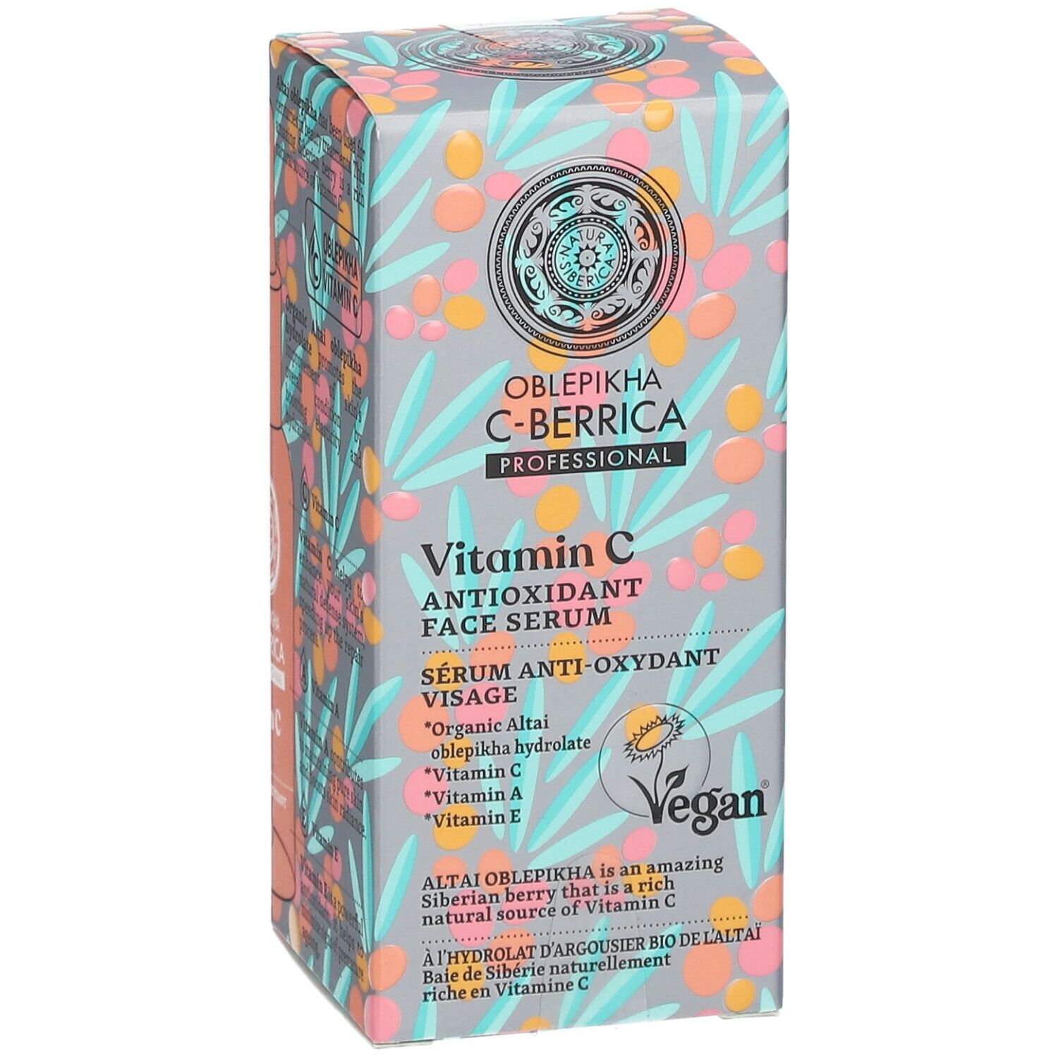 Emballage du produit. Oblepikha C-Berrica Vitamin C Sérum. Label Vegan. Fond gris avec motifs floraux.