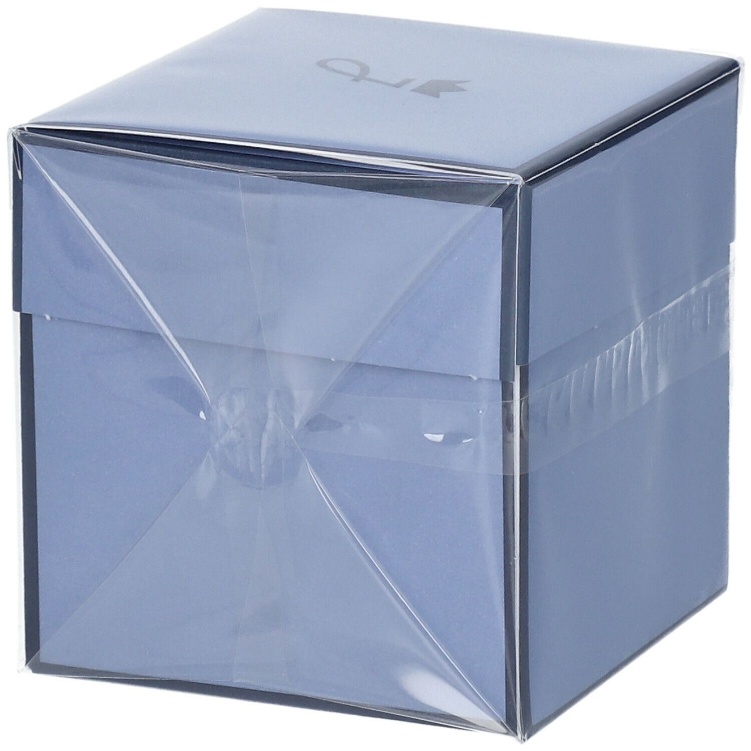 Boîte bleu clair, emballée dans du film plastique. Logo en haut. Aucune autre inscription visible.