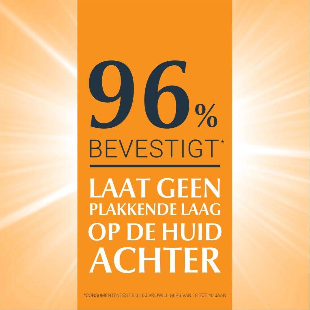 96% bevestigen: laat geen plakkerige laag achter op de huid. Tekst op oranje achtergrond.