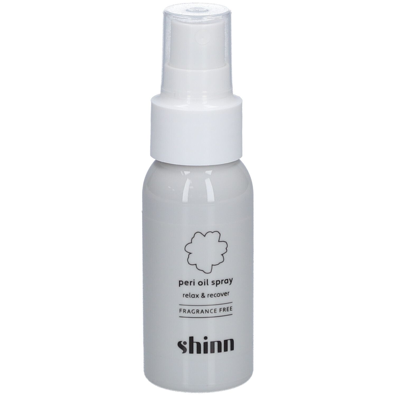 Graue Sprühflasche mit weißem Sprühkopf. Aufschrift: peri oil spray, relax & recover, fragrance free, shinn.
