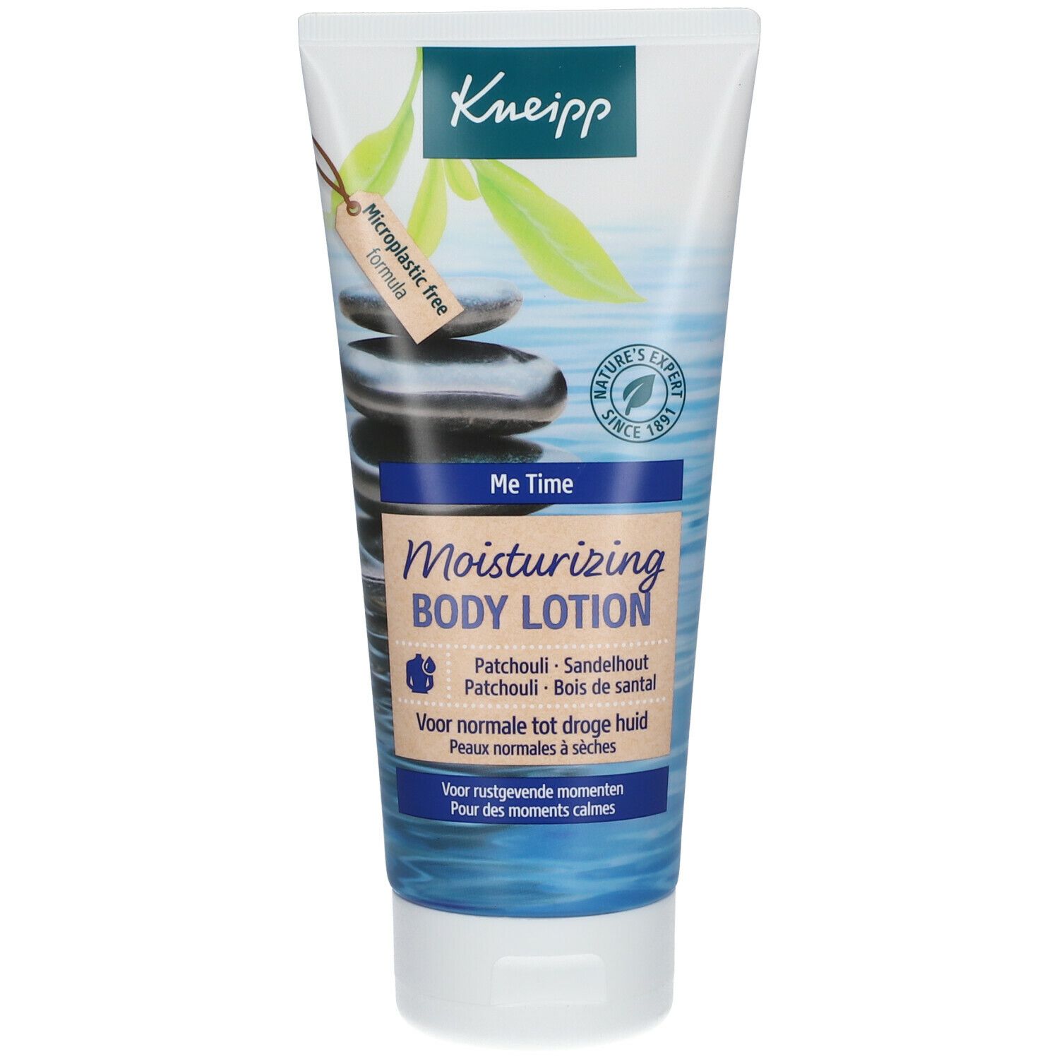 Tube de lotion pour le corps Kneipp Me Time. Face avant avec nom du produit, logo et illustration. Label "Microplastic free".