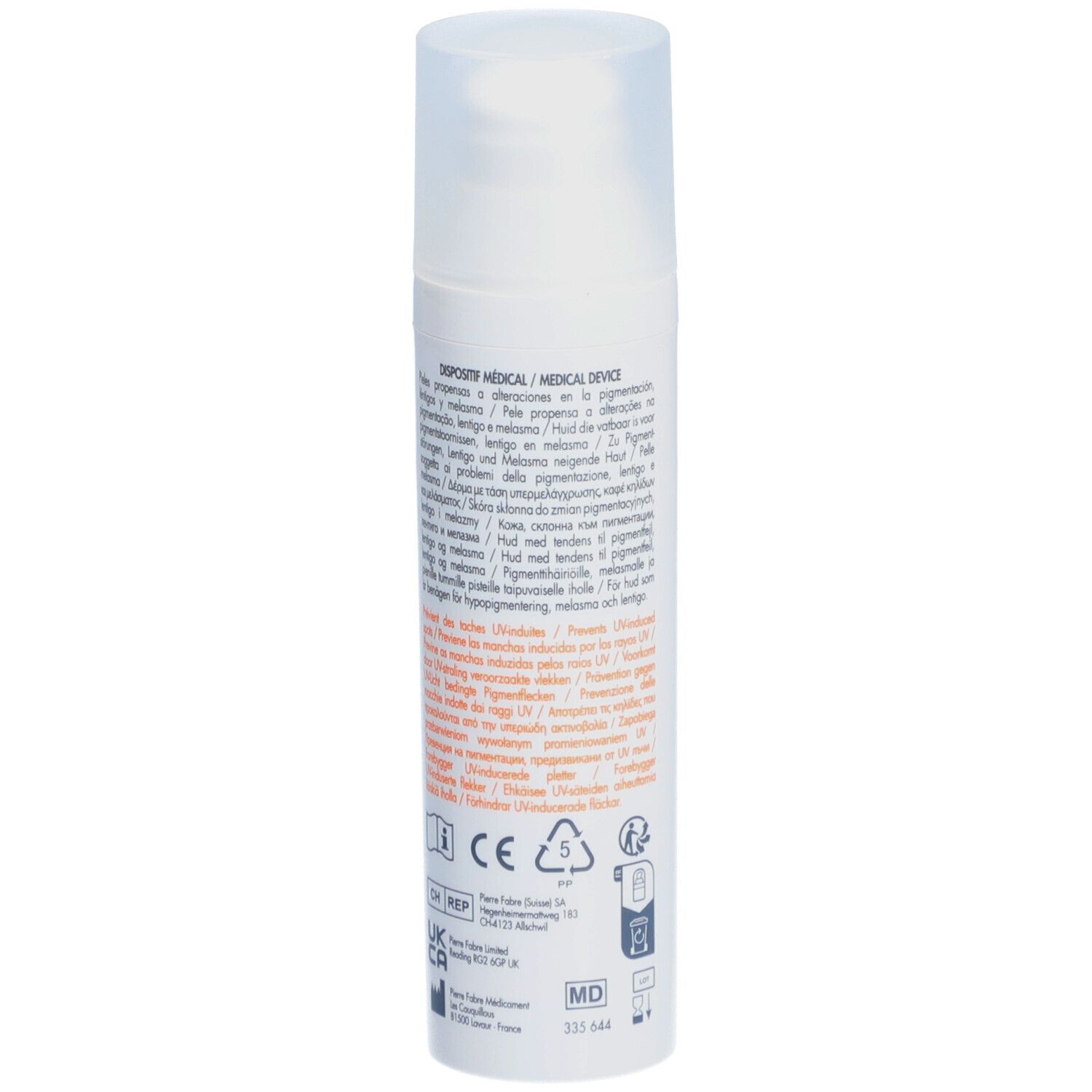 Achterkant van een witte fles. Meertalige tekst. Symbolen en certificeringen. Medisch hulpmiddel.