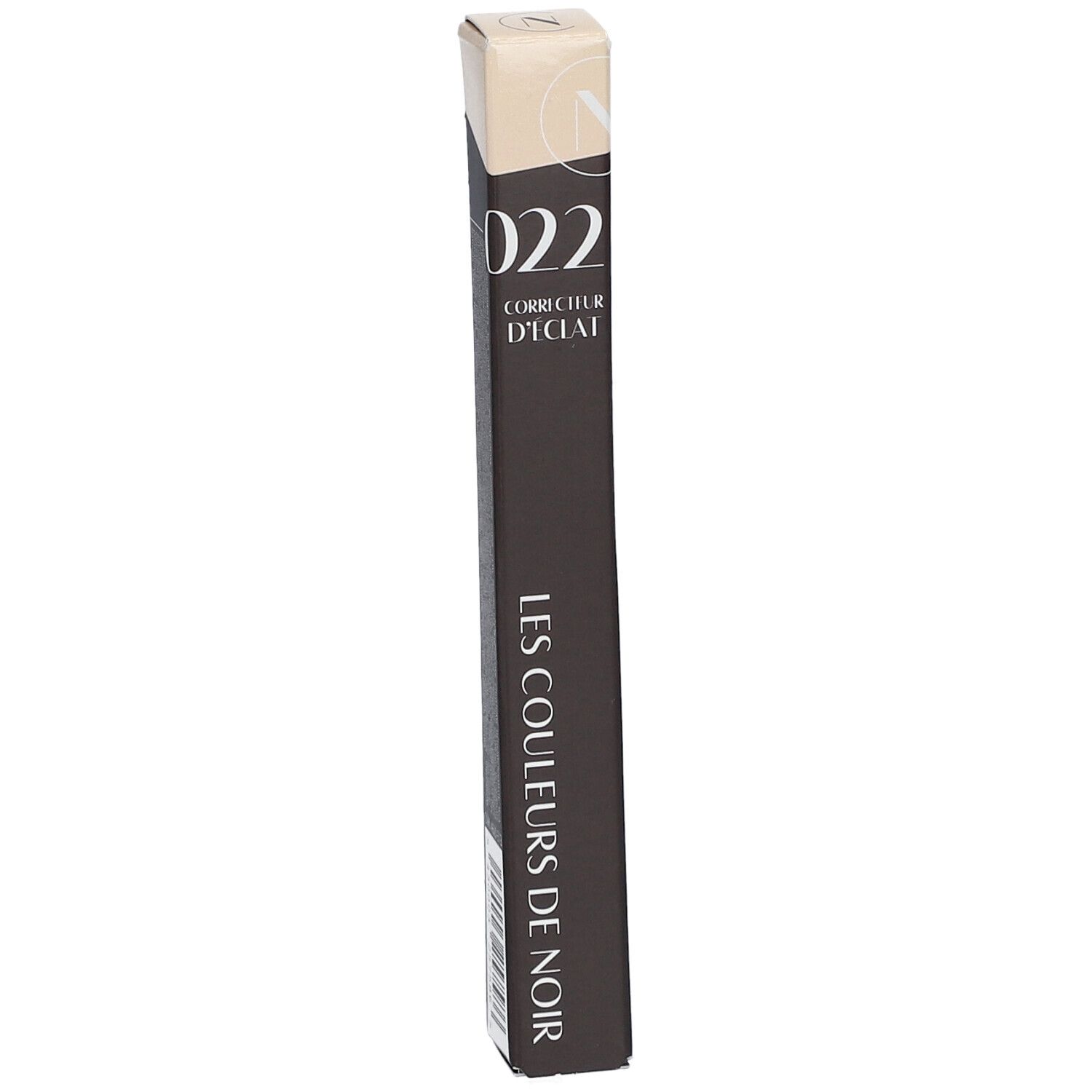 Boîte noire avec nom du produit et numéro de teinte. Inscription: Correcteur d'éclat 022 Moyen.