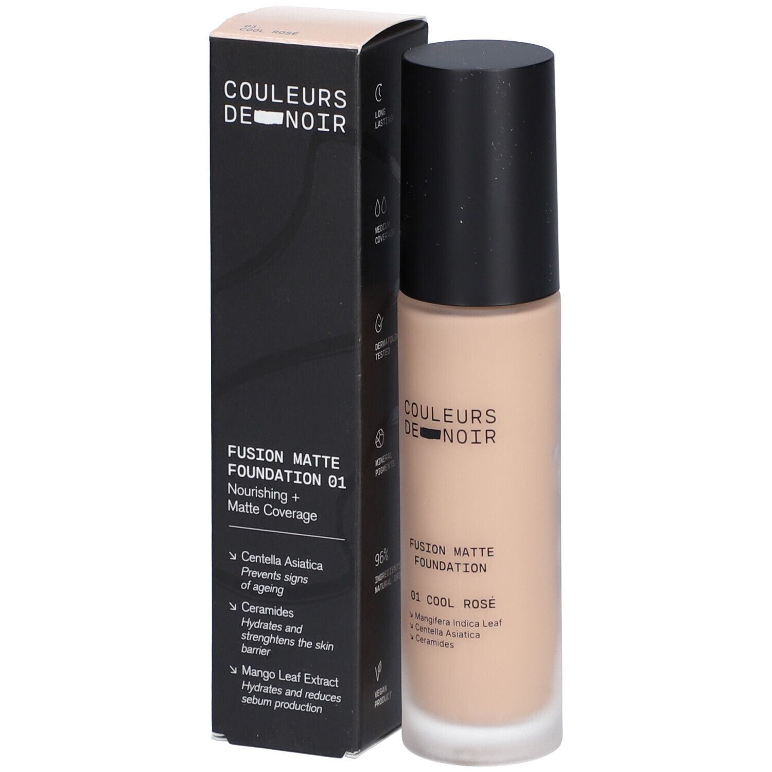 Fond de teint Couleurs De Noir. Emballage et flacon noirs. Texte: Fusion Matte Foundation 01 Cool Rosé.