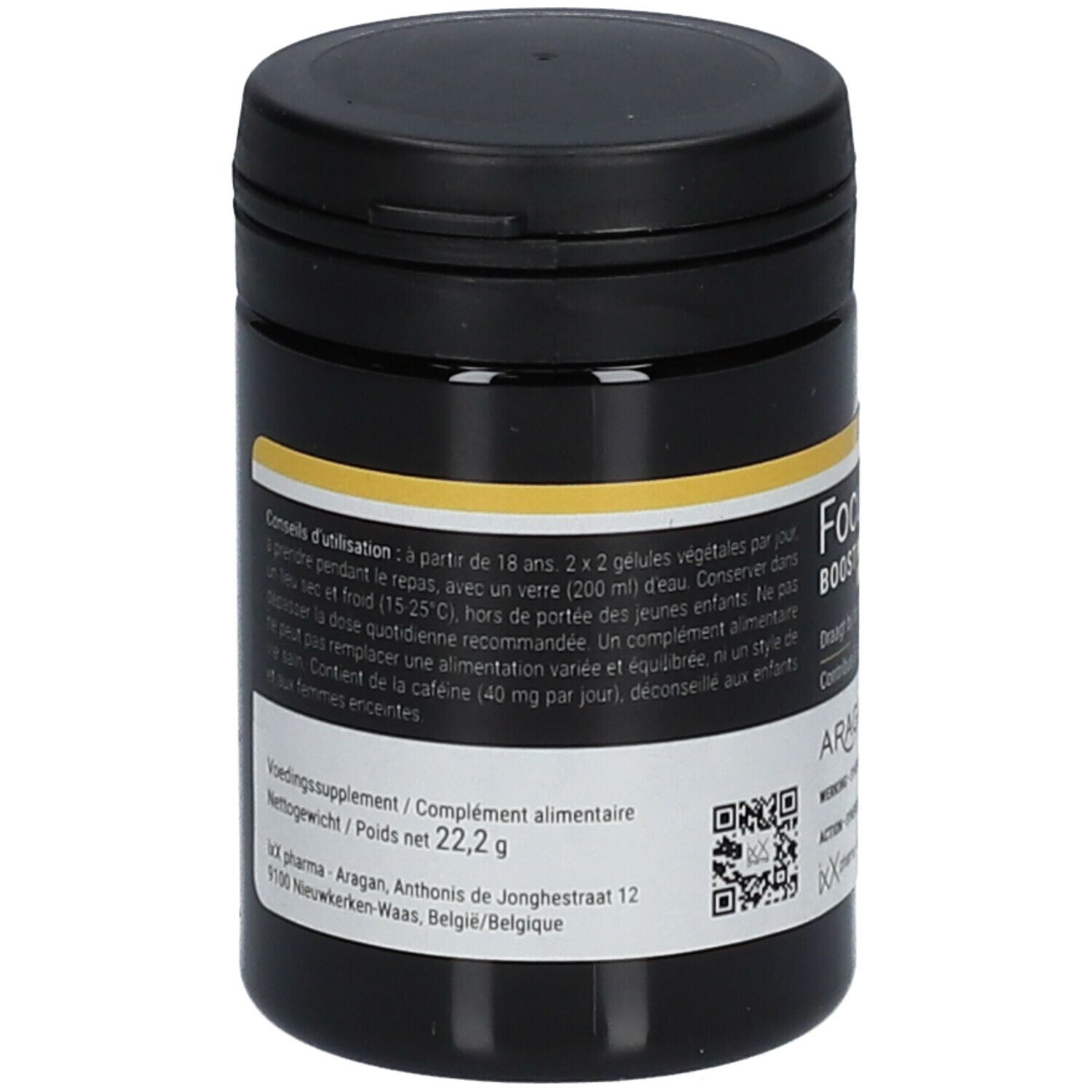 Boîte noire avec étiquette jaune. Inscription : Focus-ixX Boost. Texte et code QR.
