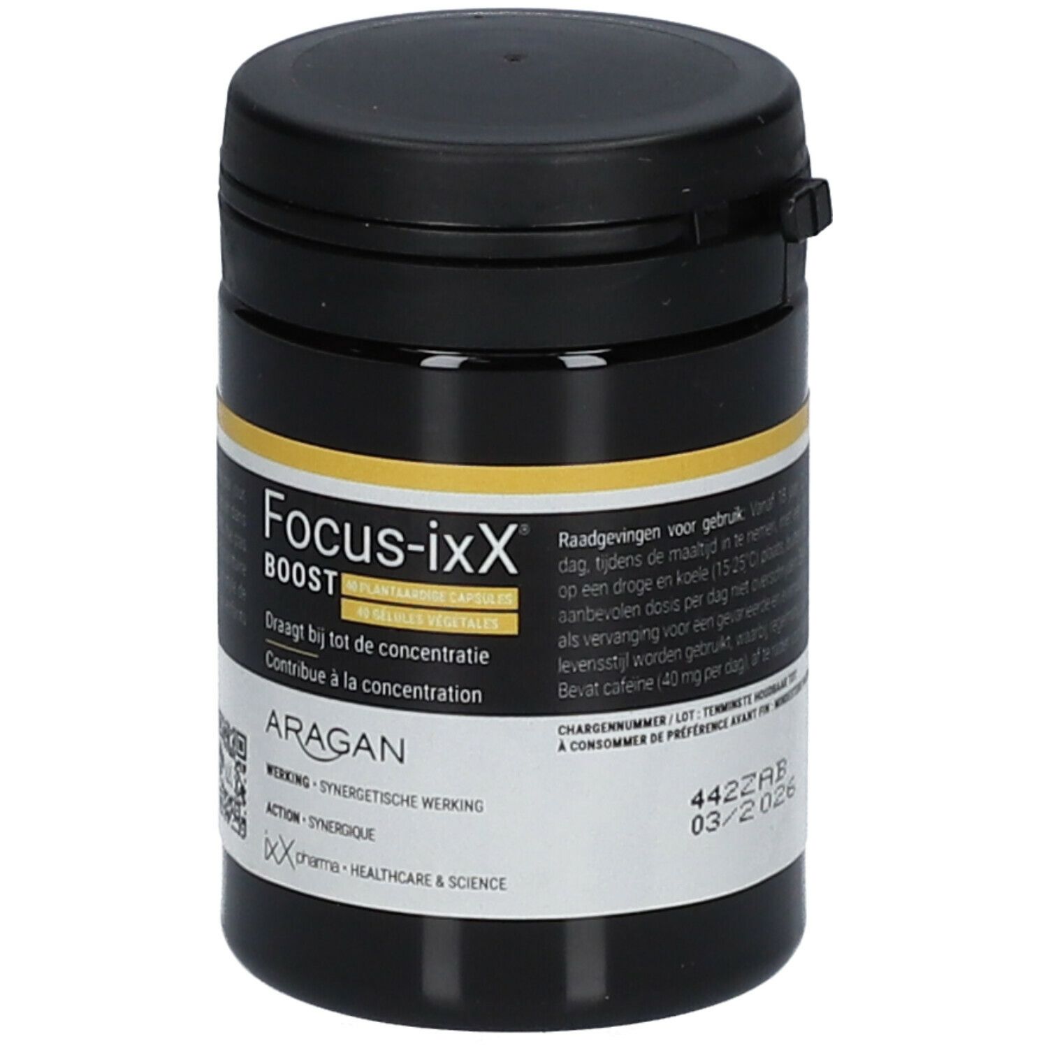 Boîte noire avec étiquette jaune. Inscription : Focus-ixX Boost. Texte et code QR.