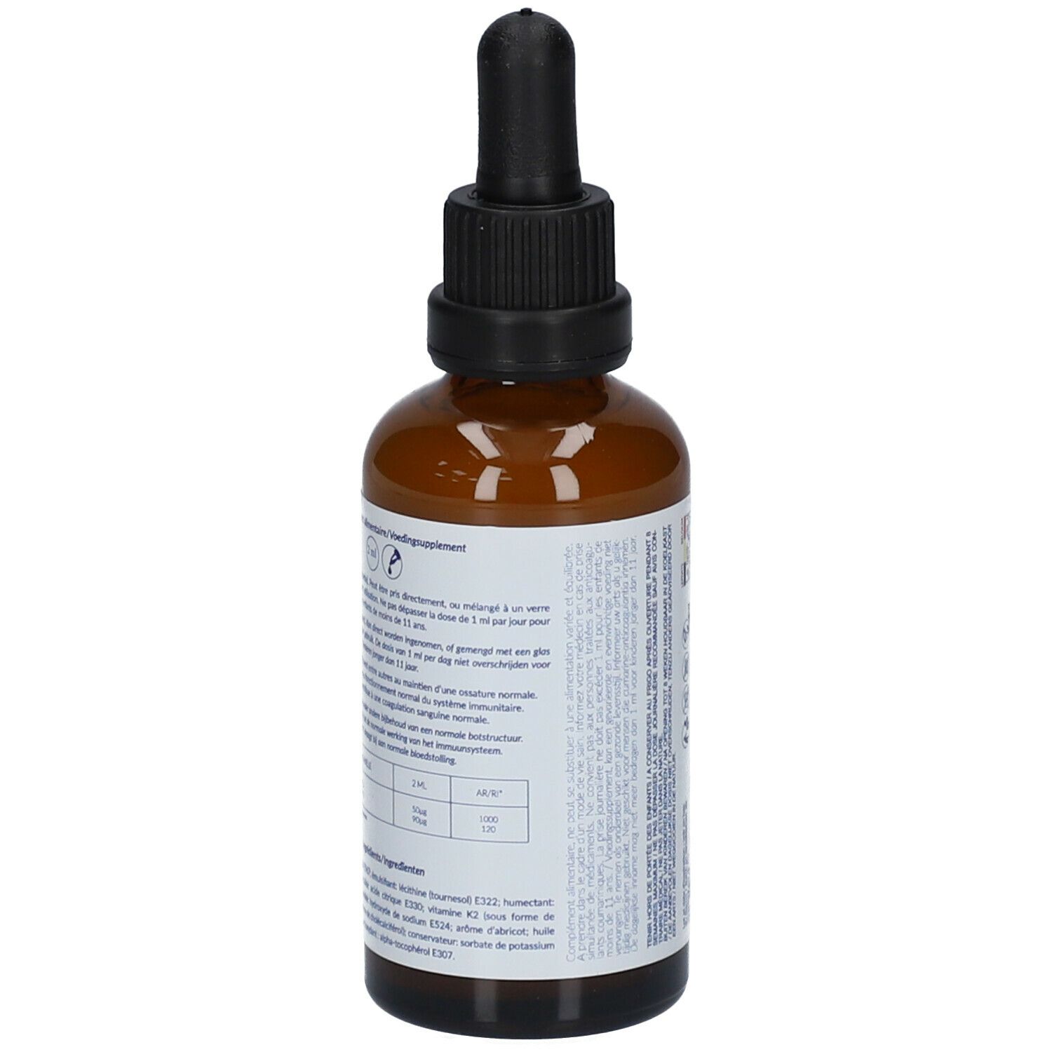 Bruine glazen fles met zwarte dop en pipet. Etiket met productinformatie en ingrediënten. LEPIVITS D3+K2 liposomaal vegan.