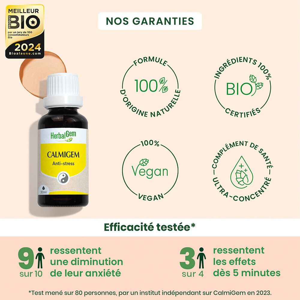Flacon de produit à côté de logos. Texte : Formule 100% naturelle, certifié bio, vegan, ultra-concentré.
