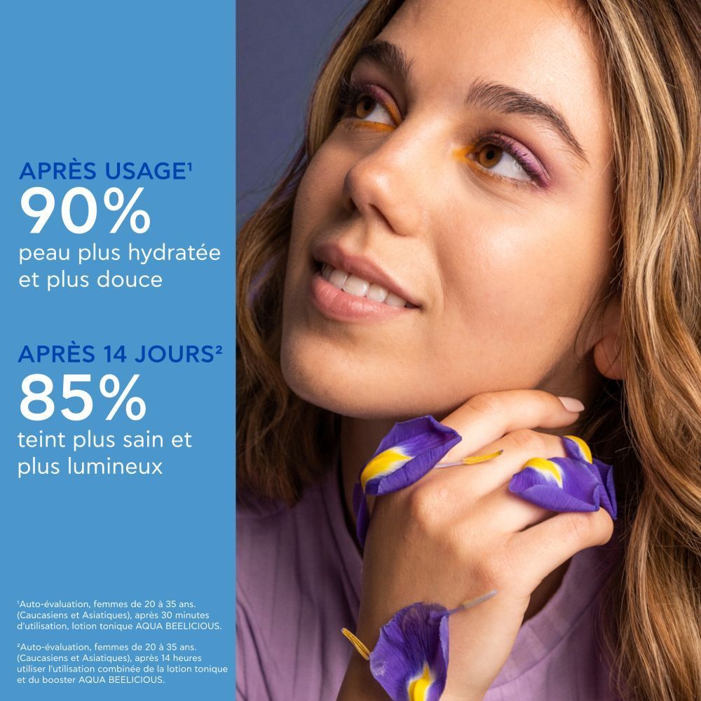 Femme avec des pétales dans les cheveux. Texte : 90% peau hydratée, 85% teint plus sain. Texte : Après usage.
