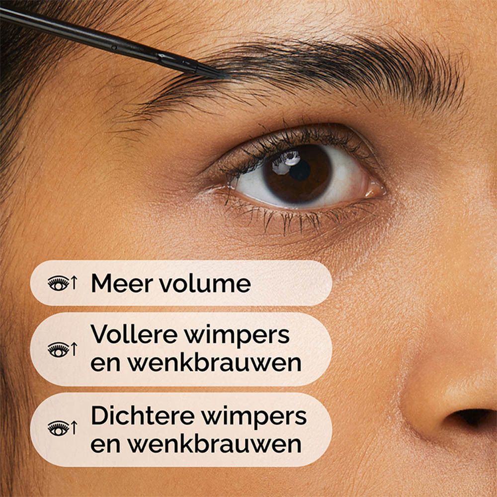 Oog met wenkbrauw. Tekst: Verbetert volume, volheid en dichtheid.