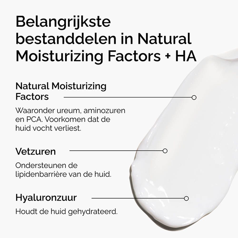 Witte crèmevlek met tekst: ingrediënten, hyaluronzuur, vetzuren.