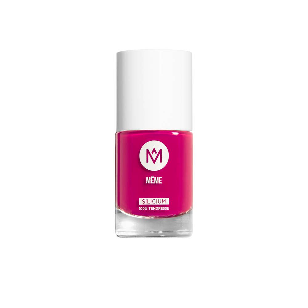 Flacon de vernis à ongles rose fuchsia avec bouchon blanc. Logo "MÊME", "SILICIUM" et "100% TENDRESSE" visibles. Contenance: 10ml.