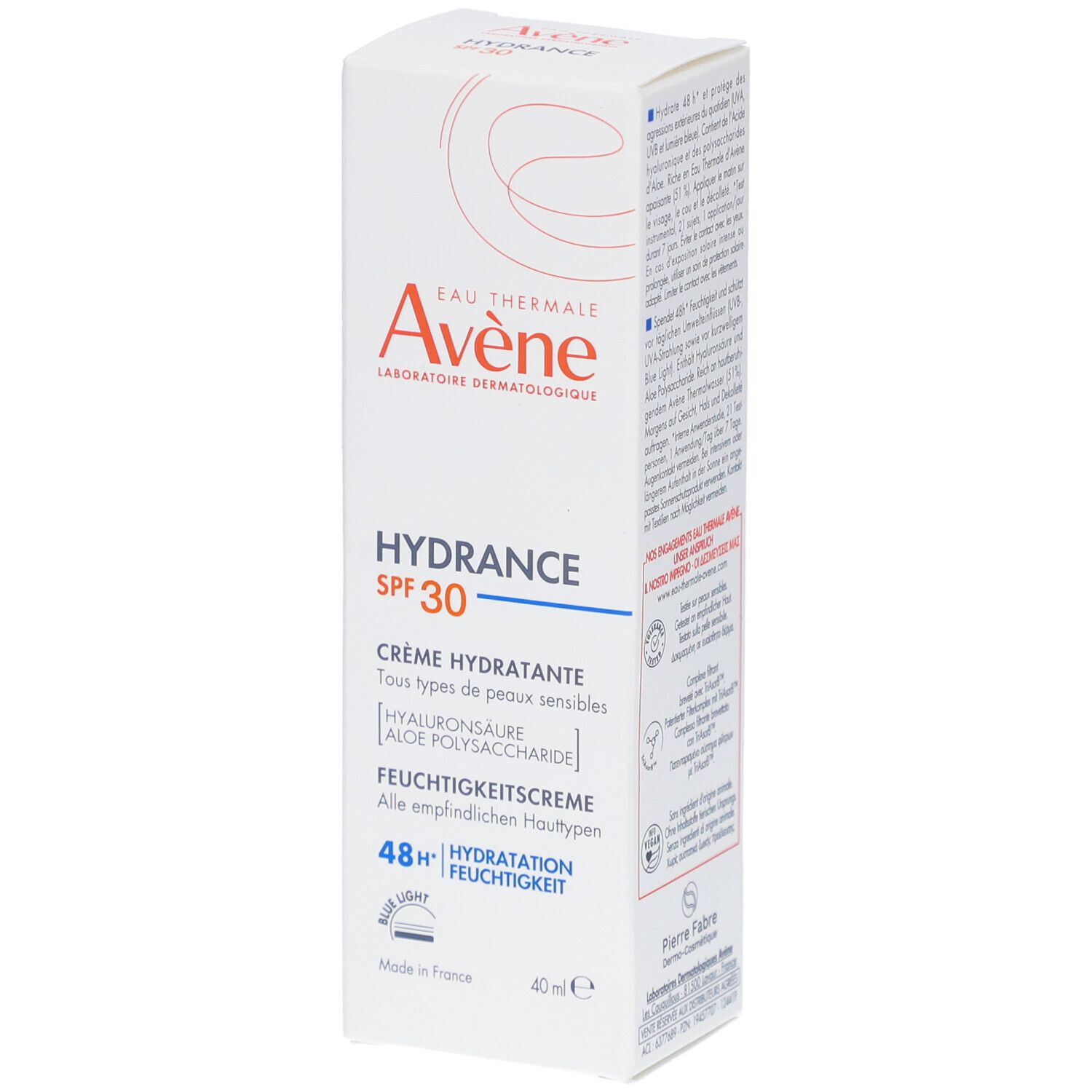 Weißer Karton mit Produktinformationen. Marke Avene, Hydrance SPF 30. Creme für empfindliche Haut. 48h Feuchtigkeit.