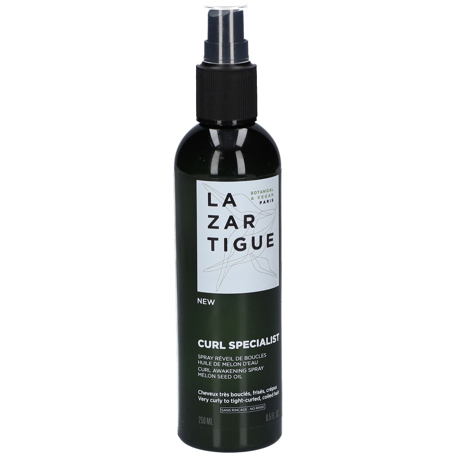 Flacon vert avec vaporisateur noir. Inscription: LAZARTIGUE, CURL SPECIALIST. Pour cheveux bouclés.