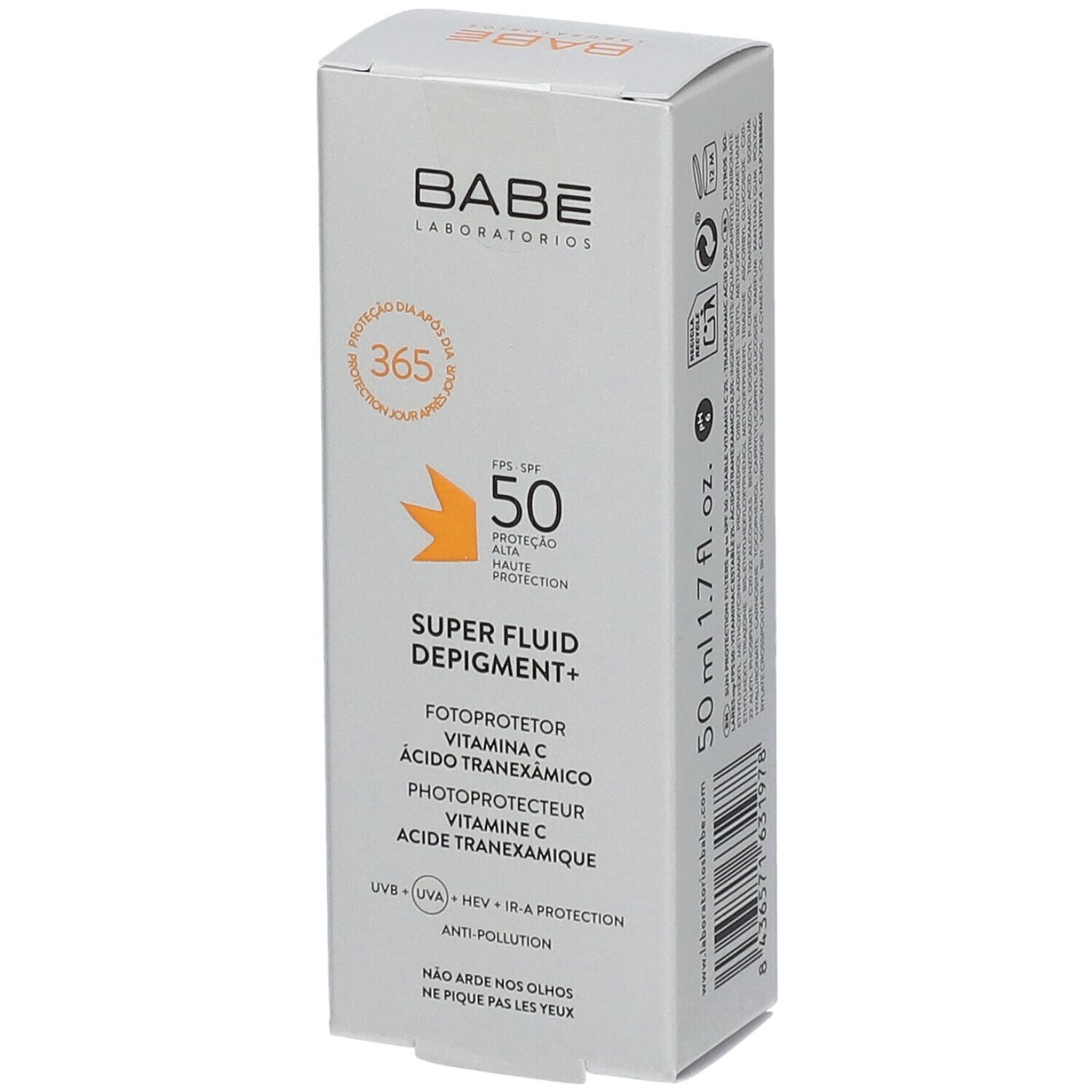Boîte blanche BABE. Inscription: Super Fluid Depigment+, SPF 50. Contient vitamine C et acide tranexamique. 50 ml.