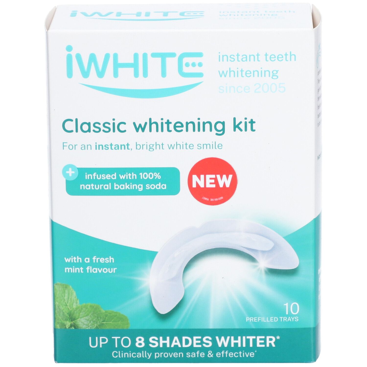 Kit de blanchiment dentaire iWHITE Classic. Boîte avec texte et image de gouttières. Contient 10 gouttières. Goût menthe et bicarbonate.