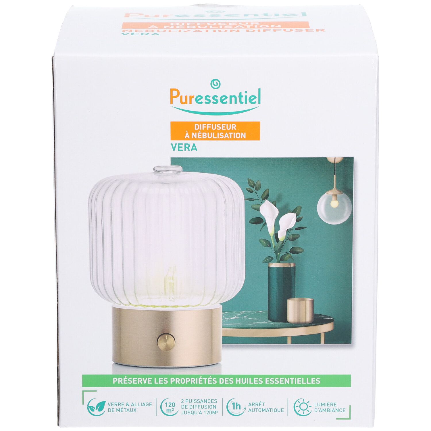 Verpakking van de PURESSENTIEL VERA verstuiver. Witte doos met productafbeelding en tekst. Glas en metaallegering.