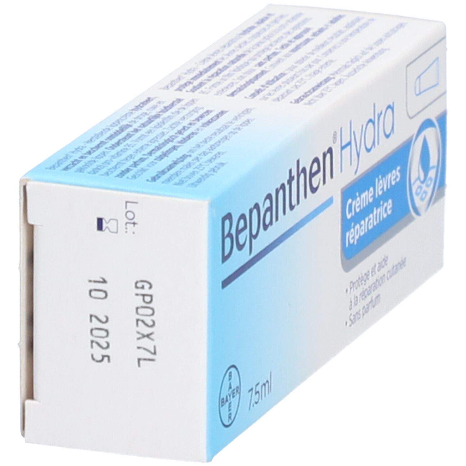 Achterkant van de Bepanthen Hydra lippencreme verpakking. Bevat informatie zoals de vervaldatum en het lotnummer.