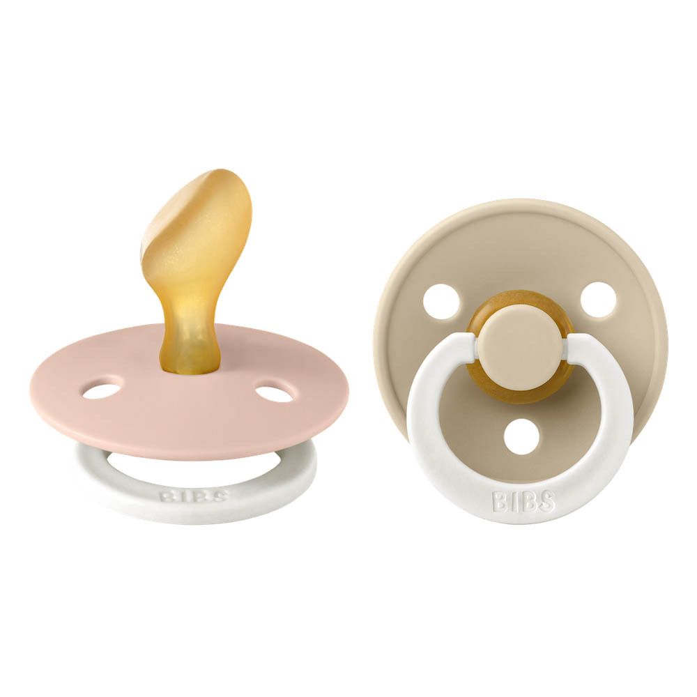 Zwei Schnuller. Anatomisch geformter Sauger. Marke BIBS. Farben: Rosa und Beige. Größe 2.