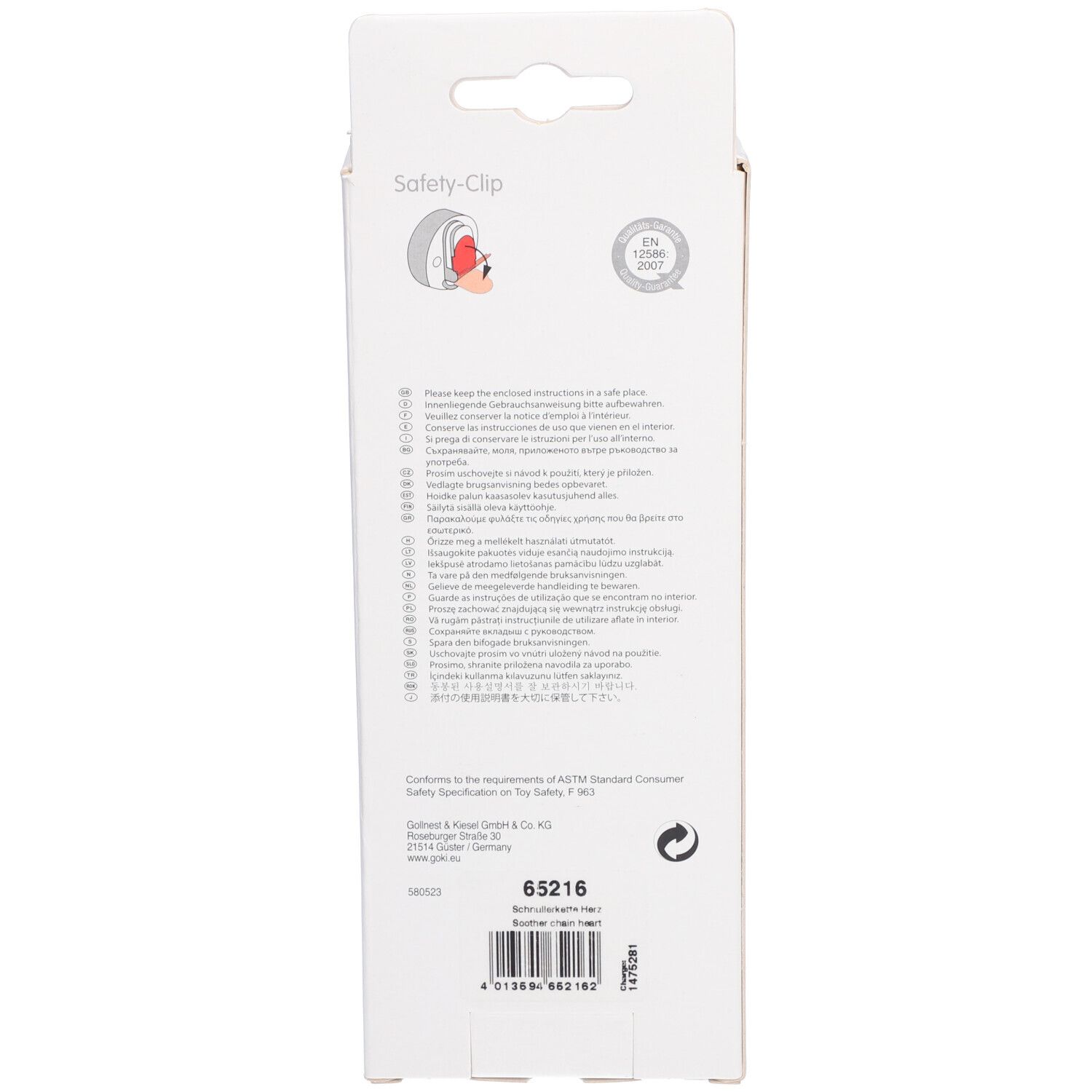 Rückseite der Verpackung des Goki Schnullerhaken Herz. Text, Sicherheits-Clip-Symbol, Qualitätszeichen und Barcode.